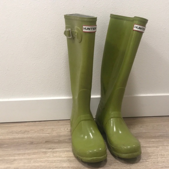 army green hunter boots